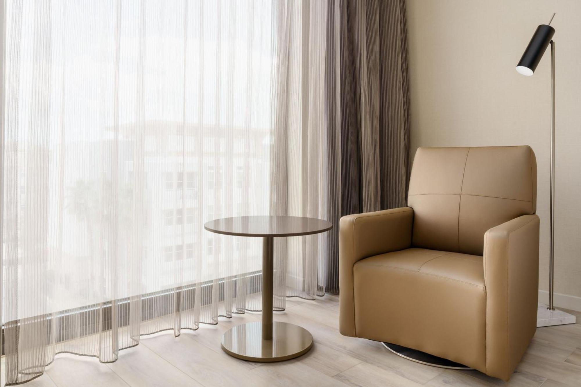 Ac Hotel By Marriott Jacksonville St Johns Town Center Eksteriør bilde